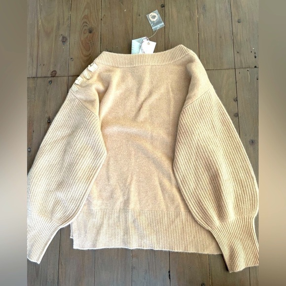 LoveShackFancy Shen 100% cashmere sweater pullover with bow NWT - Picture 8 of 10